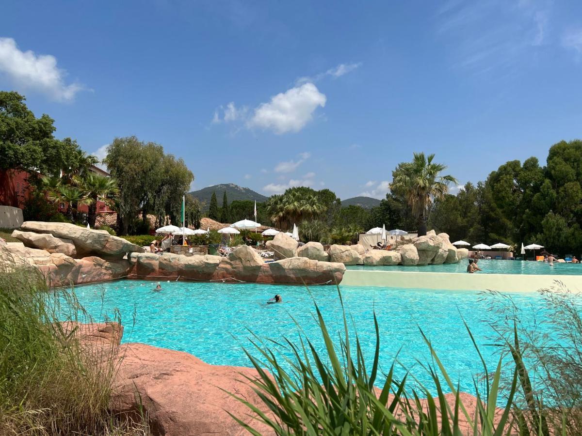 Azur Grimaud